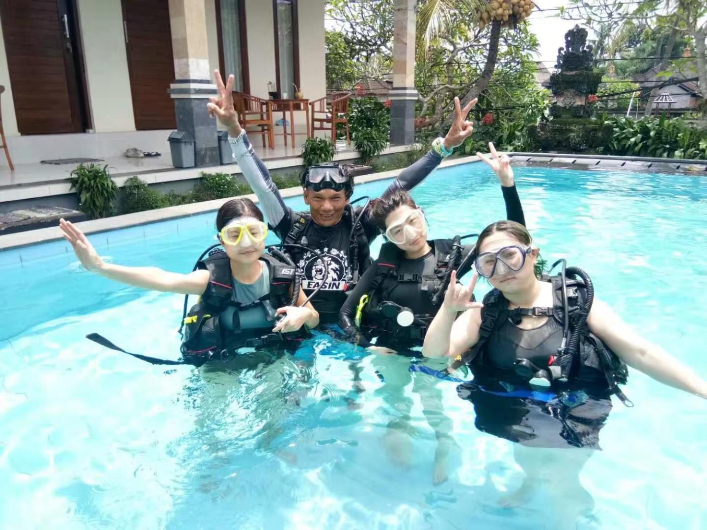 Sunwukong Guest House Ubud  Bagian luar foto